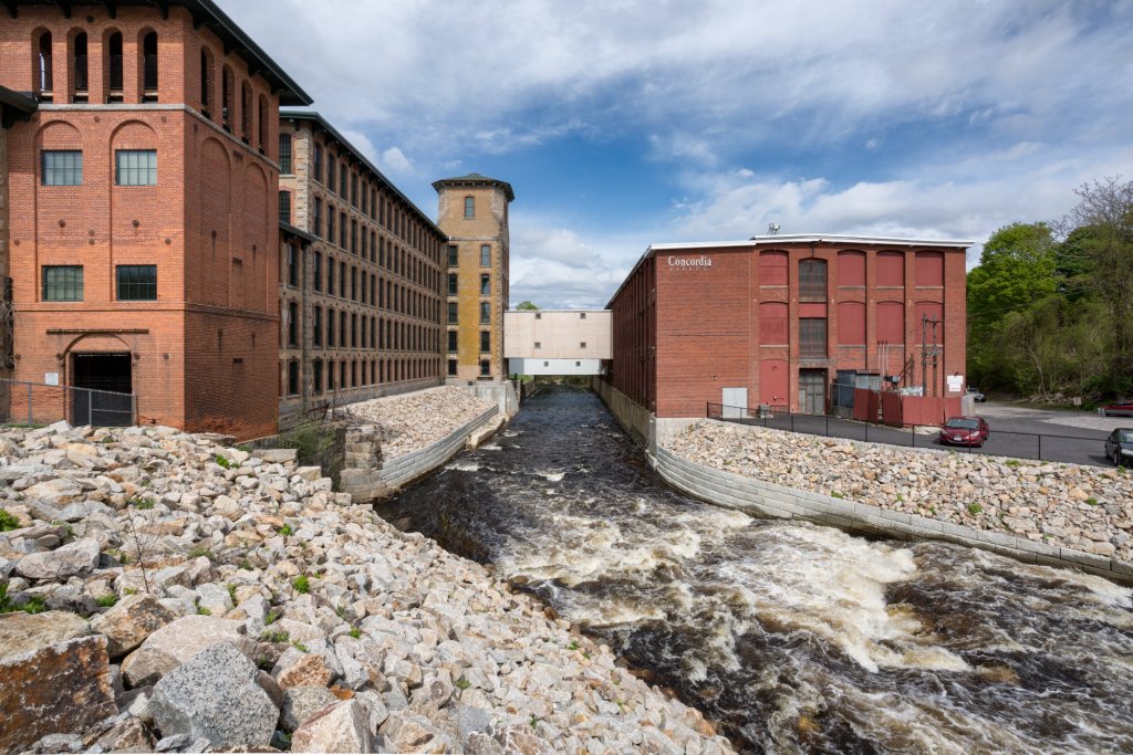 A micropile and tieback system protects the Anthony Mill clock tower from scour. It also reduced the risk of destabilizing the tower during construction by minimizing disturbance to existing foundation materials and soils.