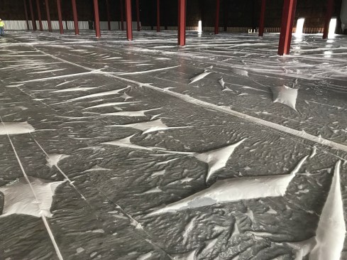 With the PrimXComposite system, a wet cure is crucial to producing the chemical prestress.