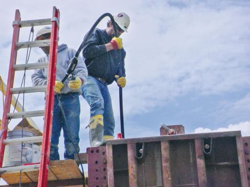 Wyco Toolís new Sure Speed vibration motor maintains a consistent vibration speed, regardless of the loads imposed by shaft length and vibrator head size, or the concrete mix characteristics.

