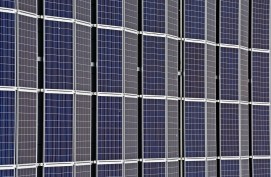 The U.S. solar industry employed 260,077 workers in 2016, nearly 25% more than the number of jobs in this industry in 2015.