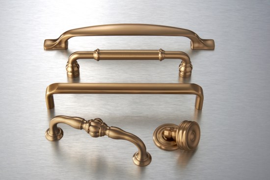 Top Knobs’ honey bronze finish.