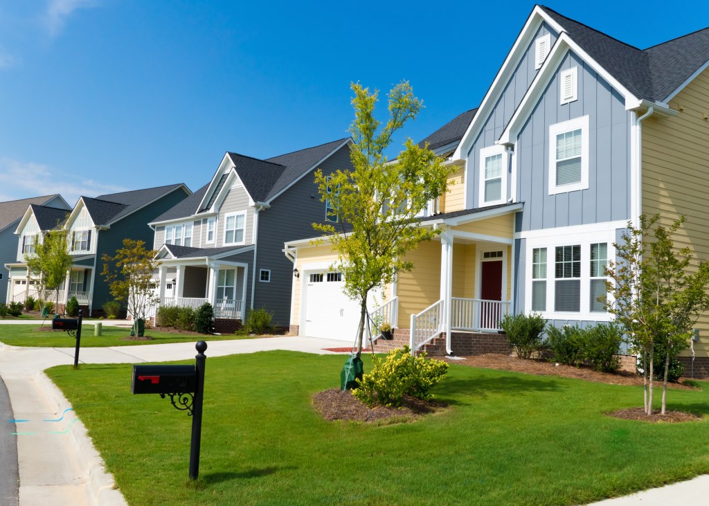 The U.S. Census Bureau’s Survey of Construction found a range of air conditioning and heating systems for new single-family homes across the country.