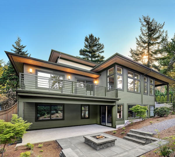 Ply Gem's Mastic Western Extreme Siding is designed for high altitude and extreme temperature changes.