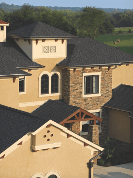 CertainTeed’s NorthGate SBS-modified asphalt shingle resists cracking, even in extreme cold-weather.