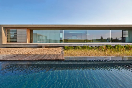 ASLA 2015 Professional Honor Award, Residential Design Category. Flying Point Residence by Edmund Hollander Landscape Architect Design.