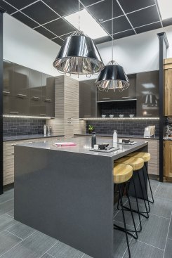 Sit Back & Relax. Builders can sit in the kitchen area with clients as they make cabinet selections.