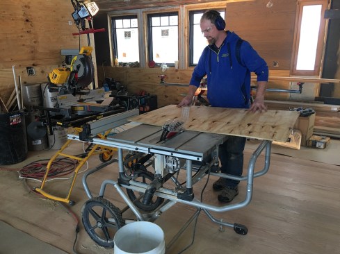 Wide rip capacity with a side support. The table saw has a 3 5/8-inch depth of cut and a 30 1/2-inch rip capacity. Once opened, the stand’s handle acts as a support for sheet goods. Adjustable feet allow you to fine-tune the stand’s base. A removable elbow allows you to direct dust into a bucket.